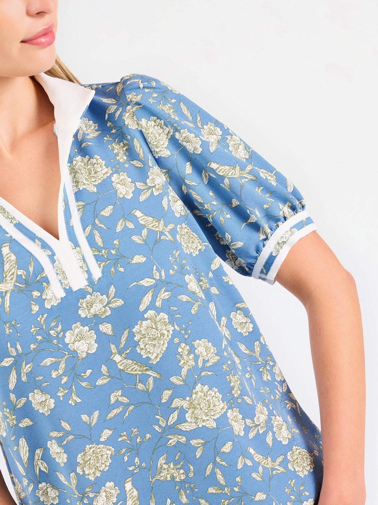 Mary Square Tricia Short Sleeve Top – Song Bird Blue