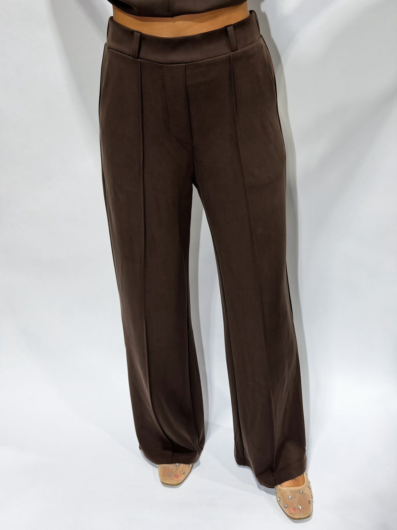 Buttery Soft Brushed Modal Pintuck Elastic Waist Pant - Espresso