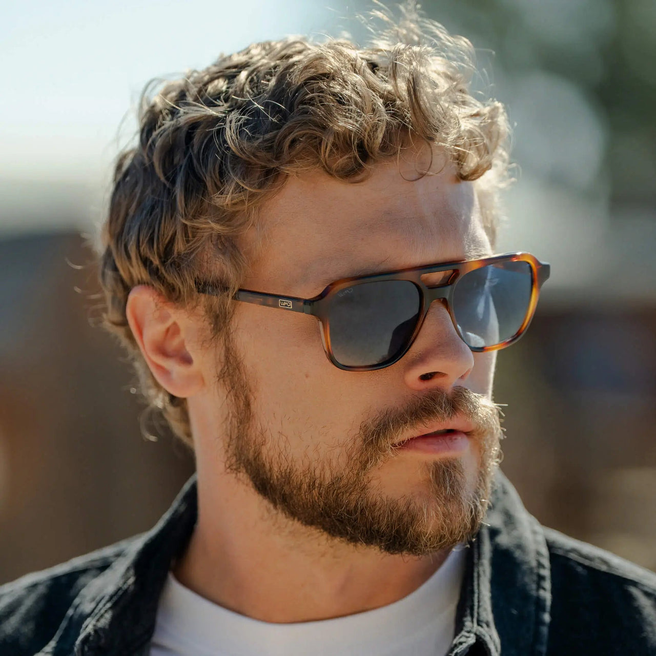 Dean Polarized Sunglasses - Whiskey Brown Tortoise / Blue Gradient Lens