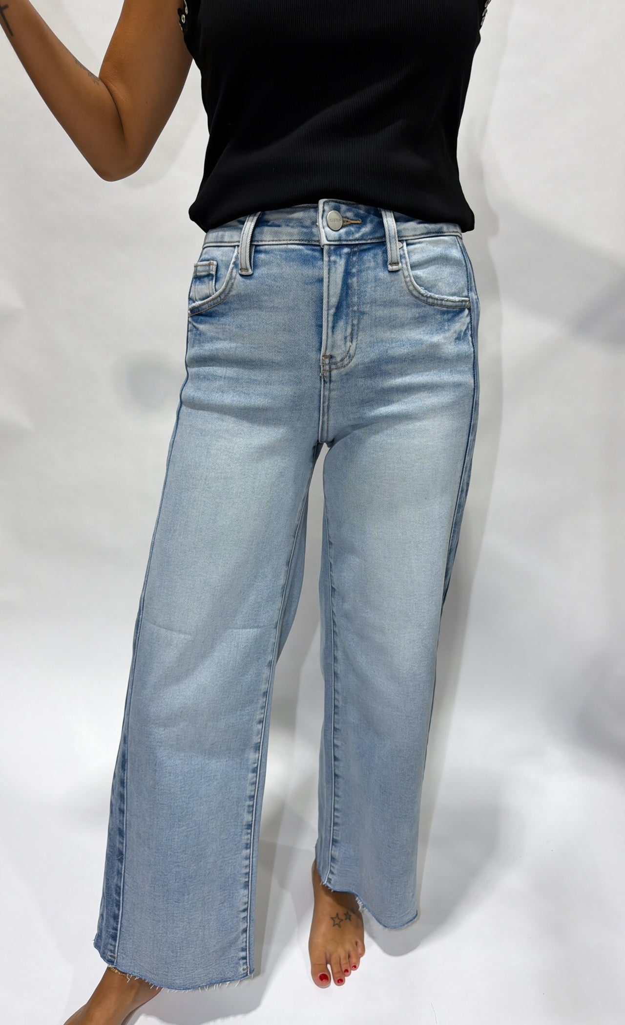Risen High Rise Ankle Wide Leg Side Contrast Jeans - Light Wash