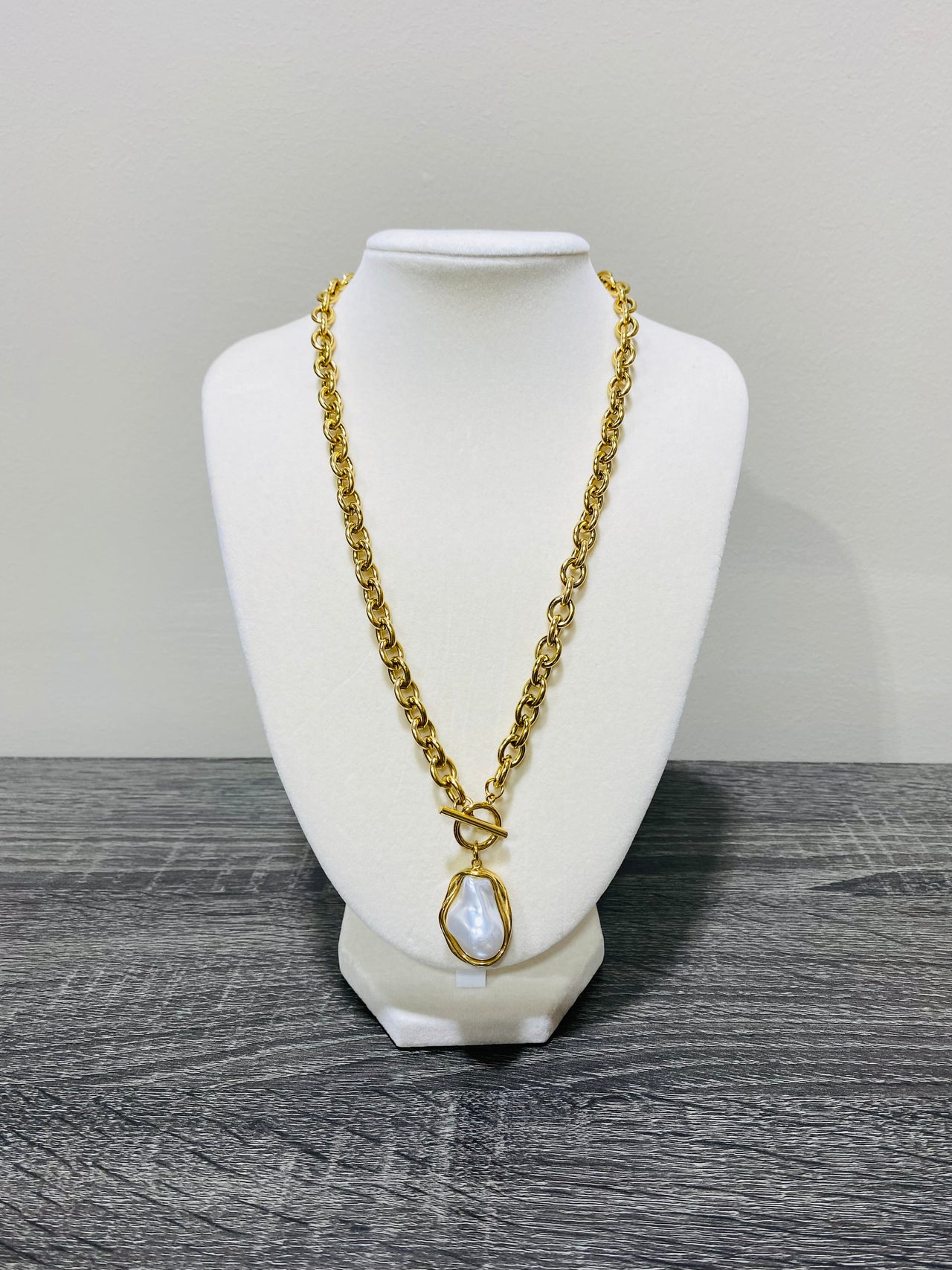 Pearl Drop Toggle Necklace