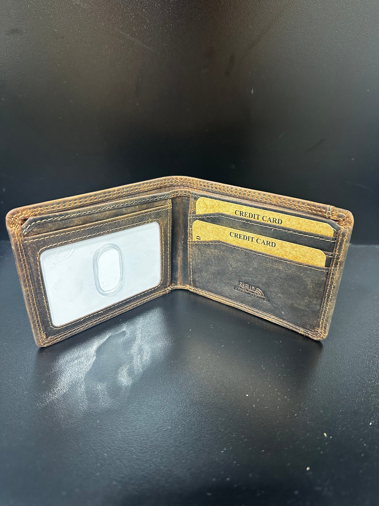 Jack Bull Heather Brown Bi-Fold Leather Wallet with Magnetic Closure