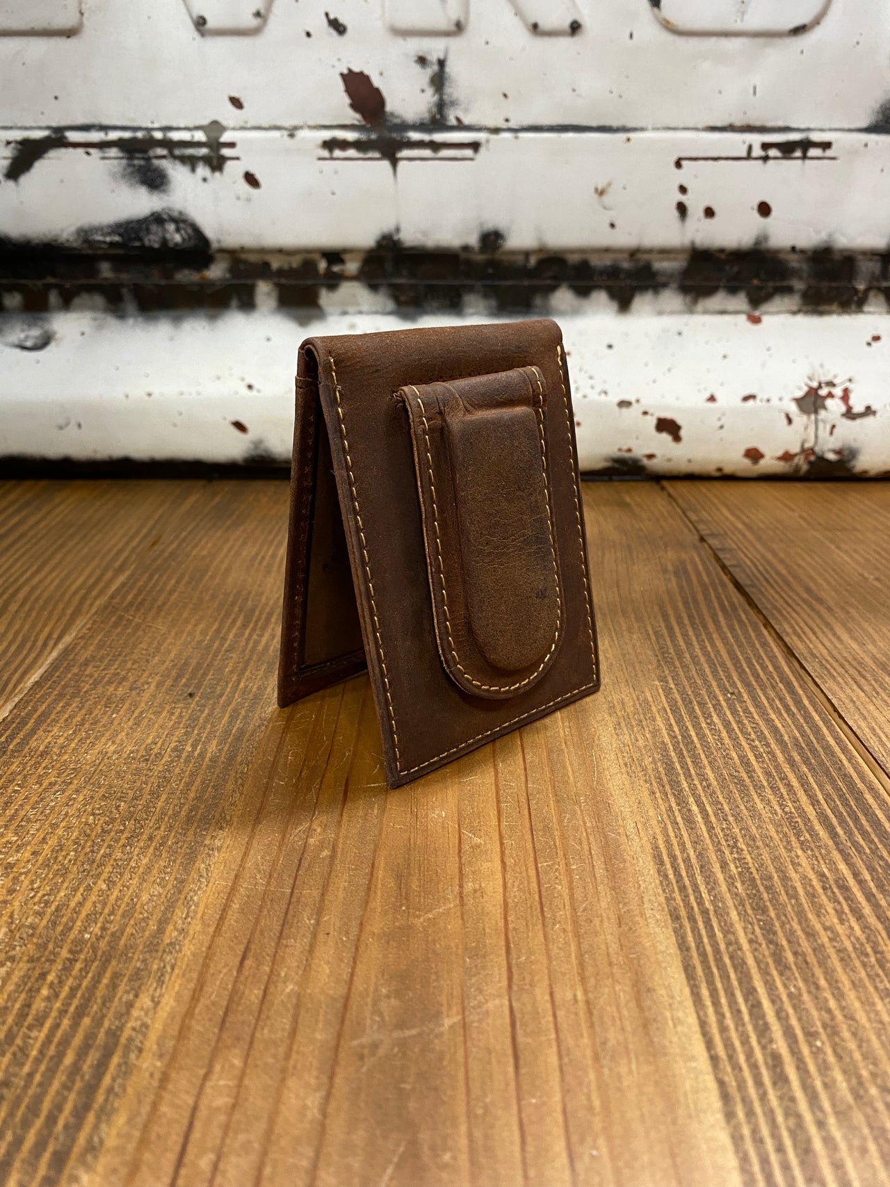 Brown Leather Bifold Wallet w. Magnetic Money Clip