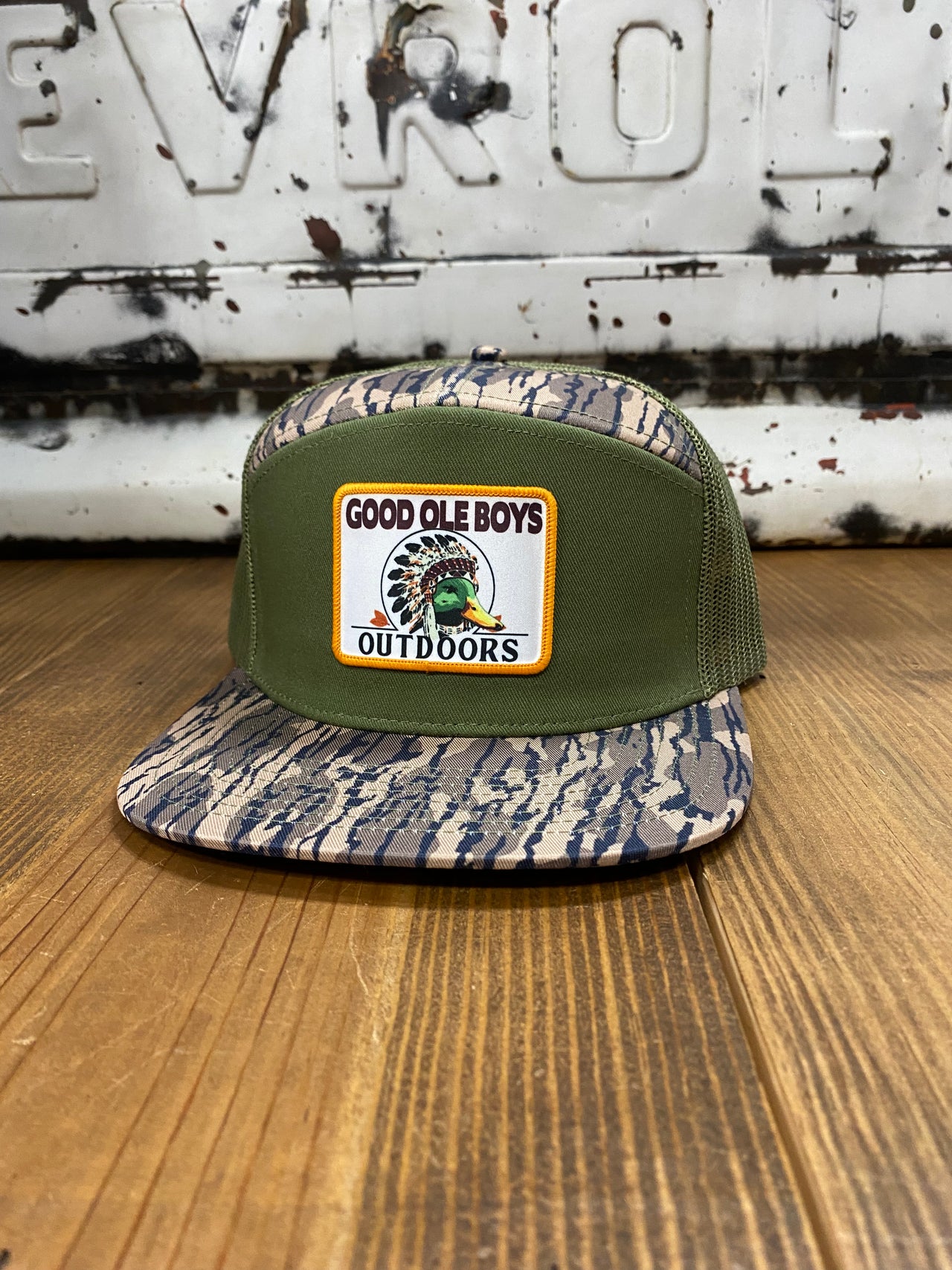 GOB Redman Patch 7 Panel Cap in exclusive Bottomland colorway. Premium materials, distinctive 7-panel design, and iconic Redman patch. Adjustable fit for versatile style, blending urban fashion with rugged outdoor durability. Elevate your look with this statement headwear for the modern adventurer.