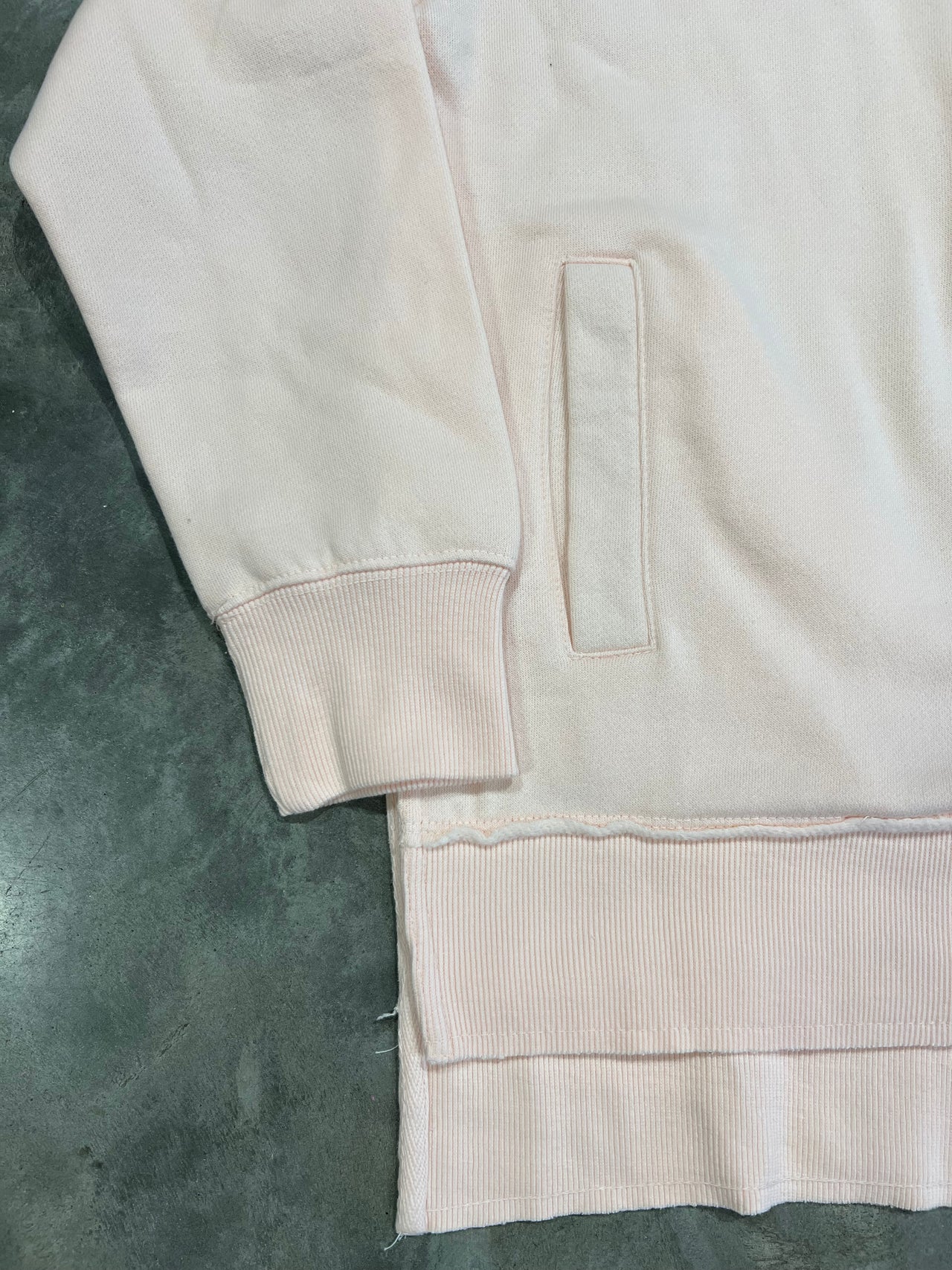 Home Bound Fleece Sweater - Rosewater