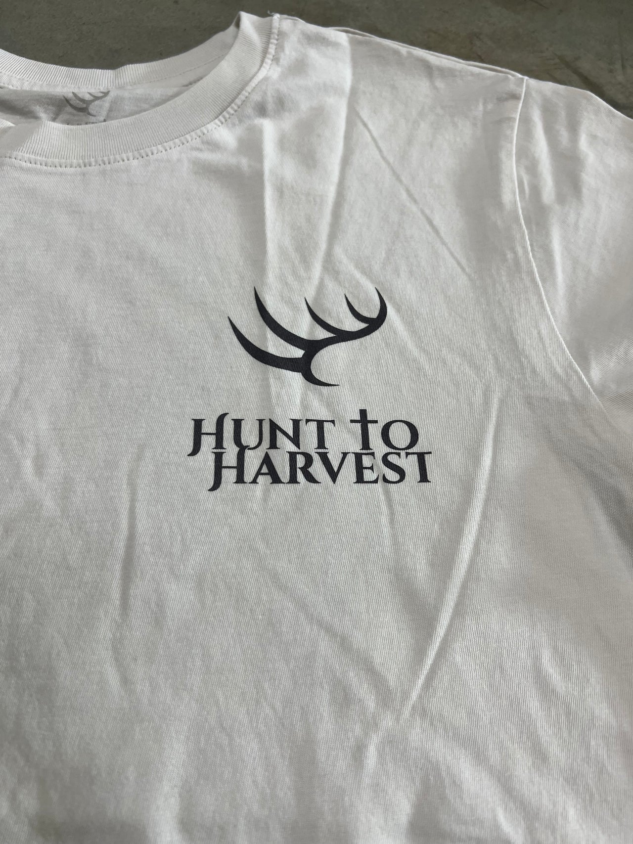 Hunt To Harvest The Hunter SS Tee - Cream