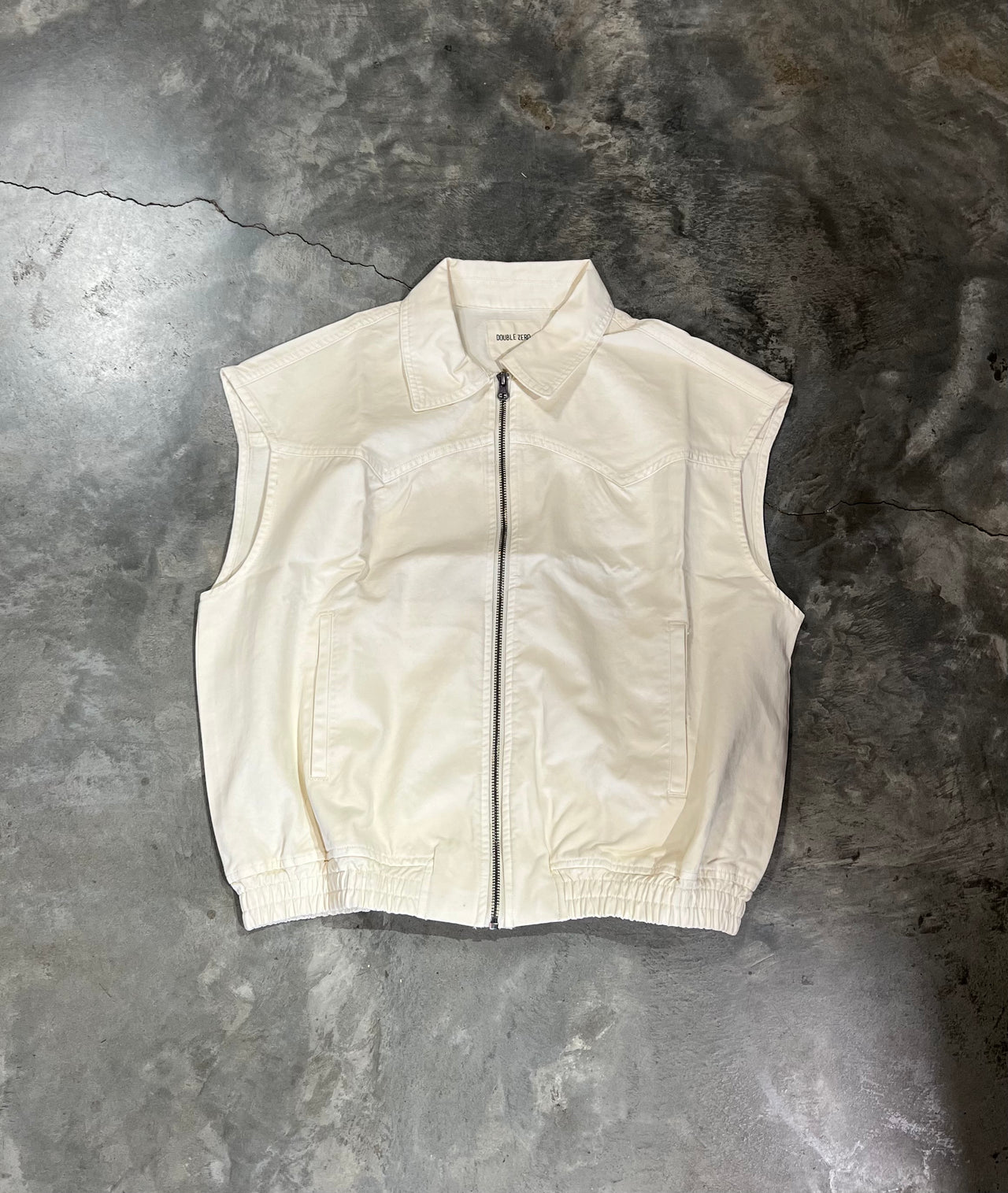 Mineral Wash Sleeveless Zip-Up Collar Vest - Ivory