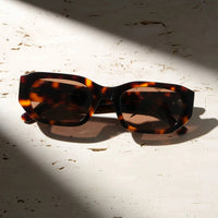 Thumbnail for London Polarized Sunglasses - Tortoise / Amber Lens