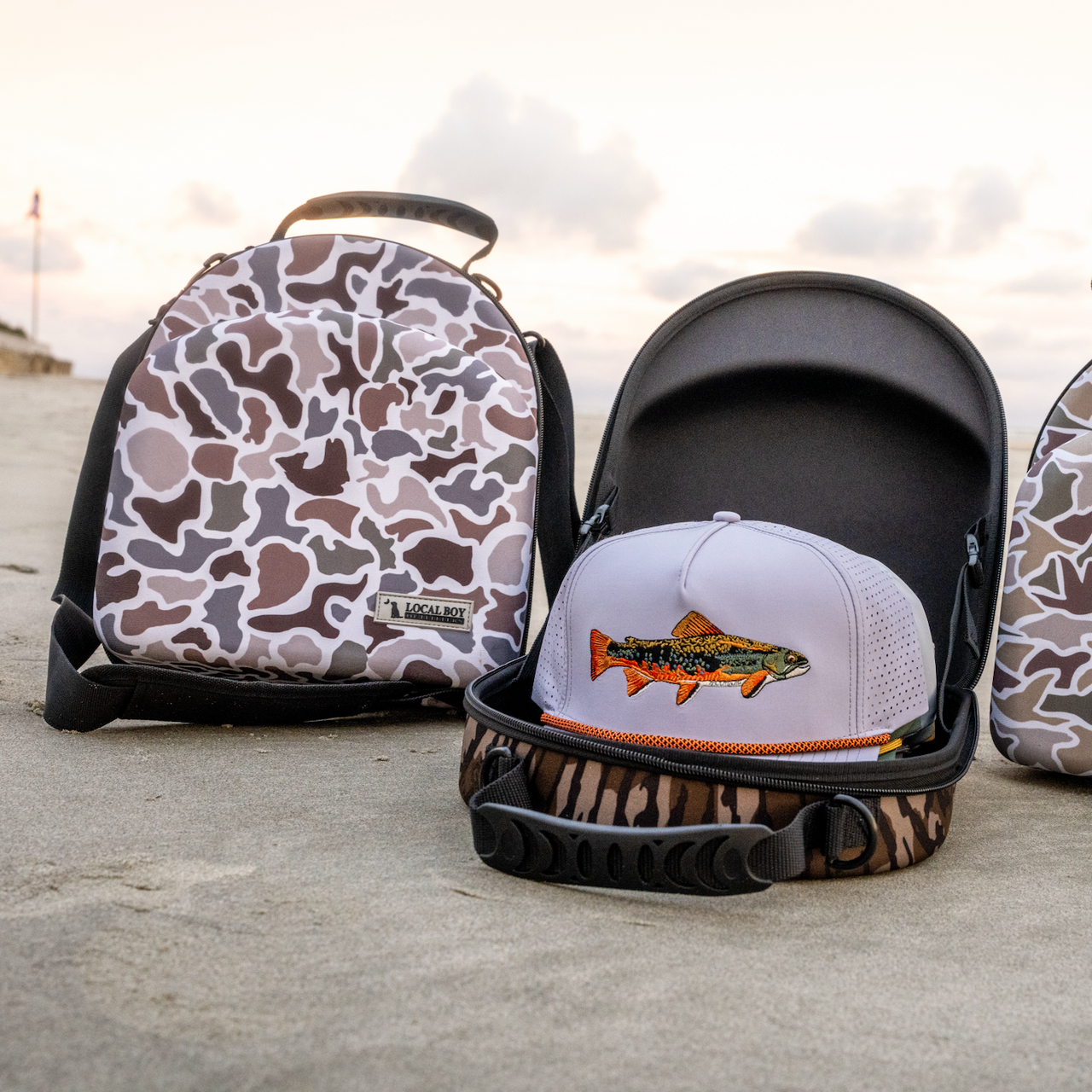 Localflage Hat Case